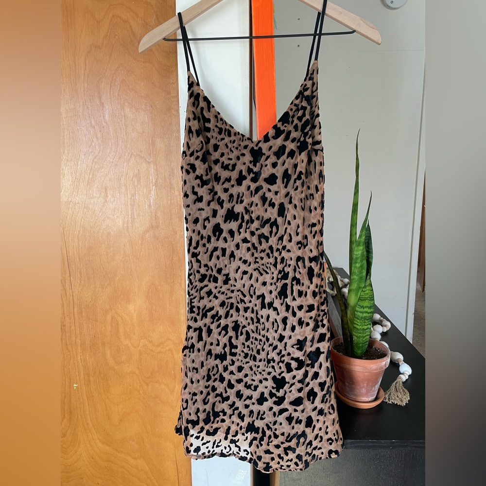 Cheetah print textured strappy dress